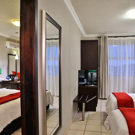 Bon Hotel Empangeni Exterior foto